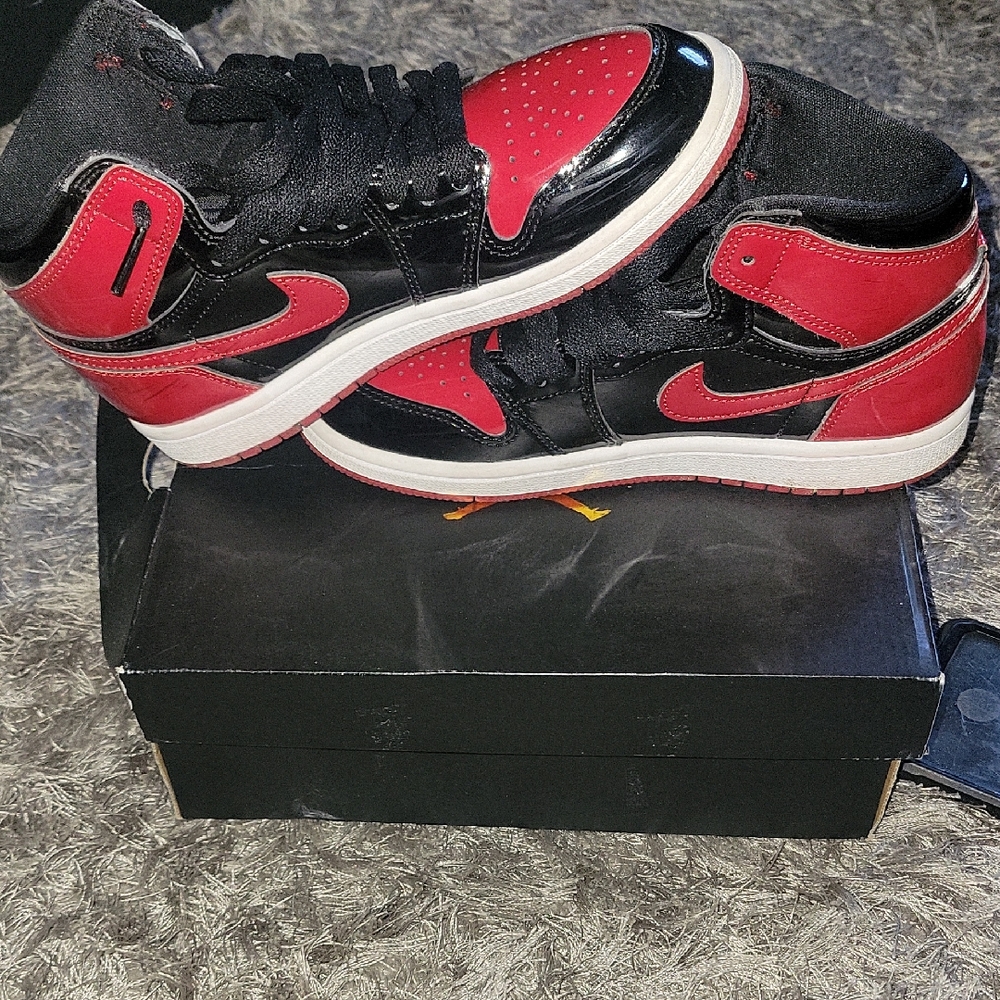 Jordan Kids Sneakers - Black and Red